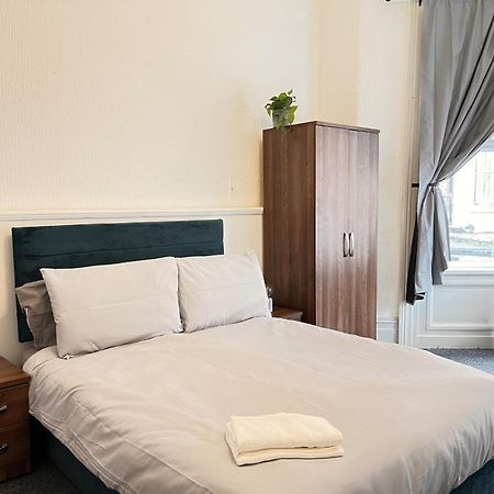 Apartment 1 แบล็คพูล ภายนอก รูปภาพ